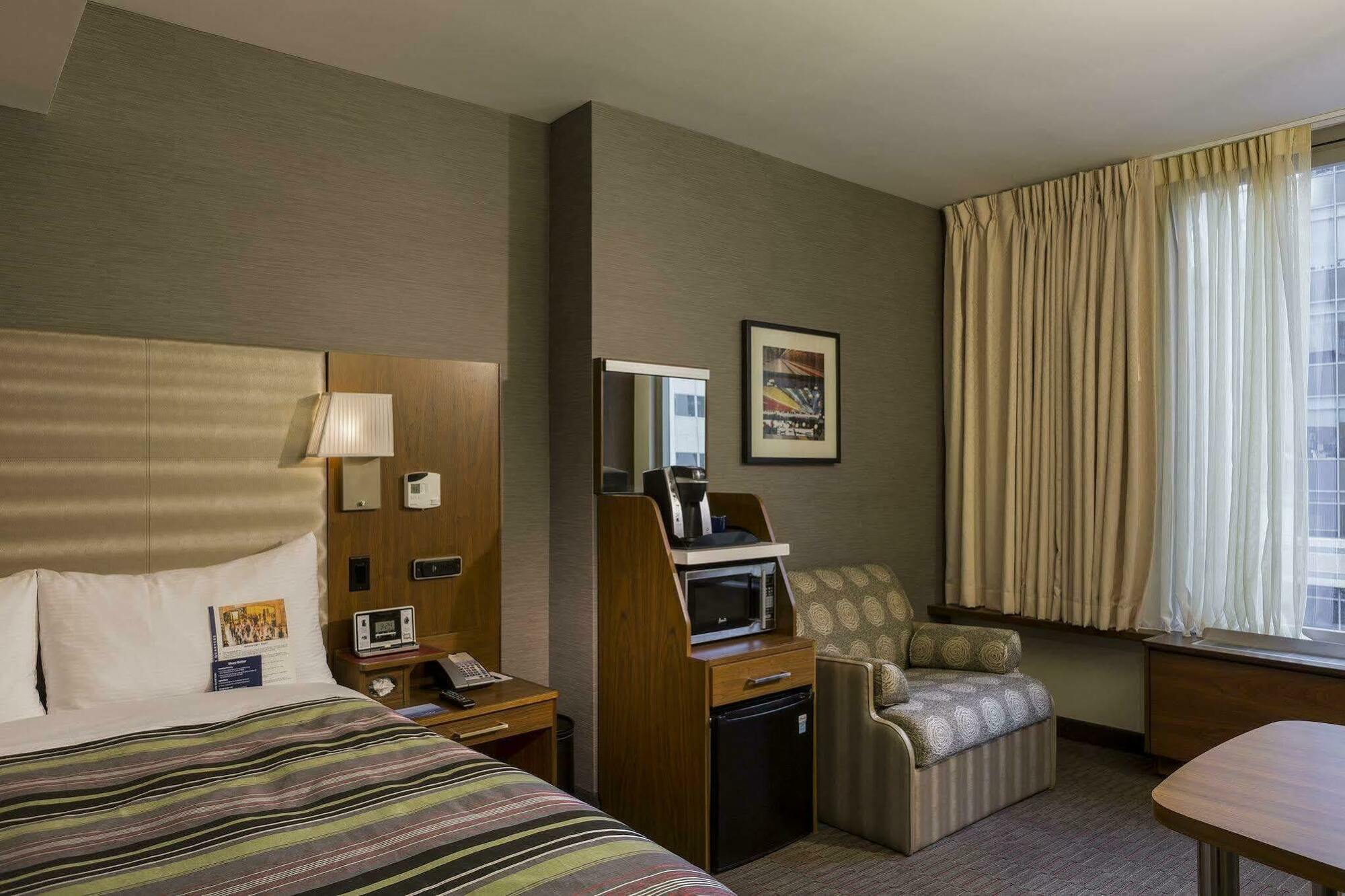 Boutique At Grand New York