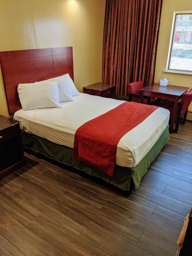 Hotel Jets Motor New York