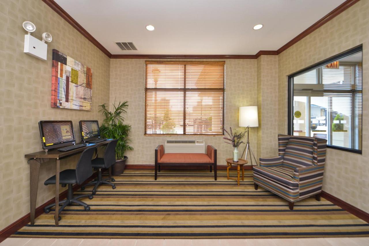 Express Laguardia Airport, An Ihg Hotel New York