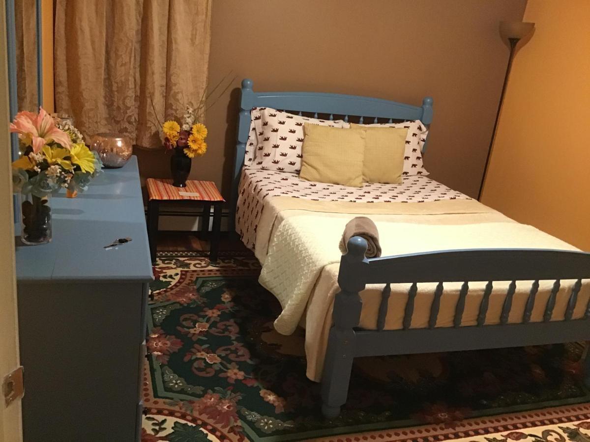 Beautiful Near Jfk And Close To Laguardia Airports *