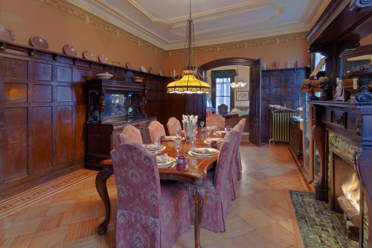 Akwaaba Mansion Frühstückspension *