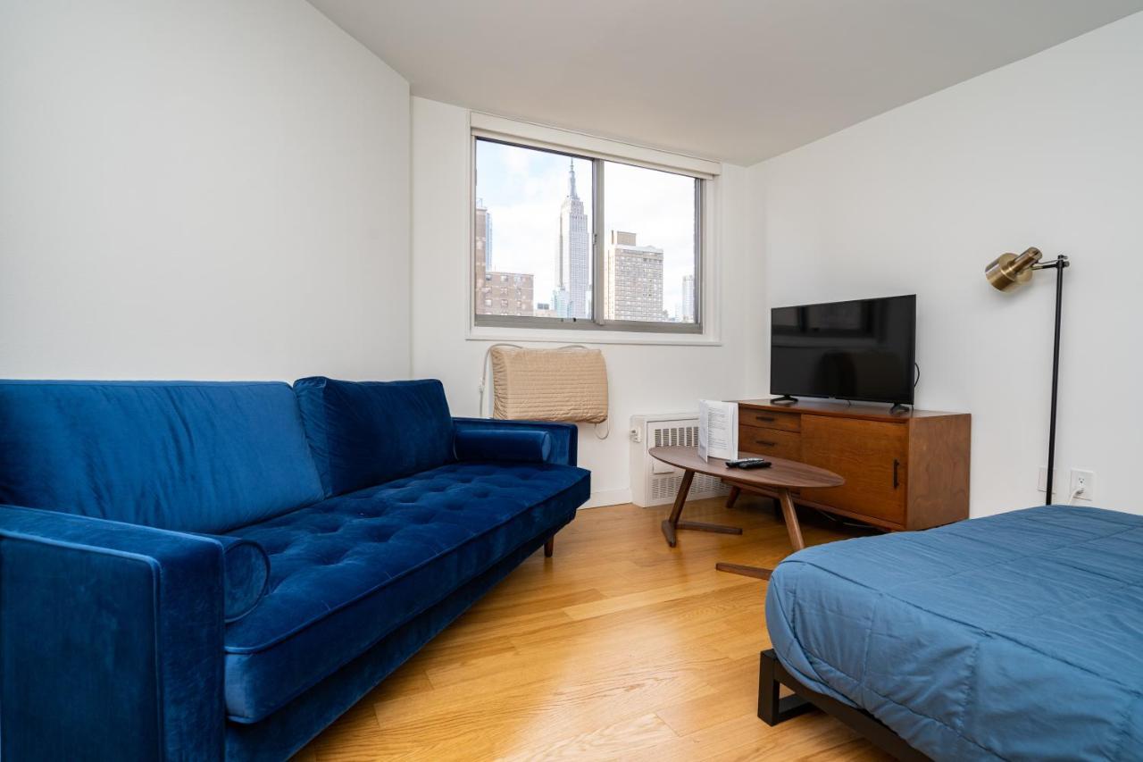 South Midtown Manhattan Apartment *
