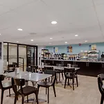 Best Western Plus Brooklyn Bay Hotel