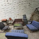 Williamsburg Private Room With Garden