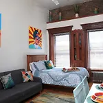 The Harlem Pearl