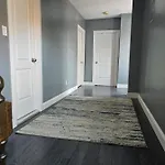 Goldstate Rooms