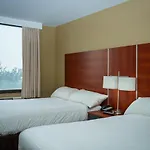 Sky Hotel Flushing/Laguardia Airport
