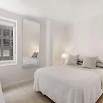 Penthouse 5Min To Top Of The Rock, City Views, Ac