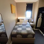 Leon Hotel Les