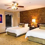 Royal Park Hotel