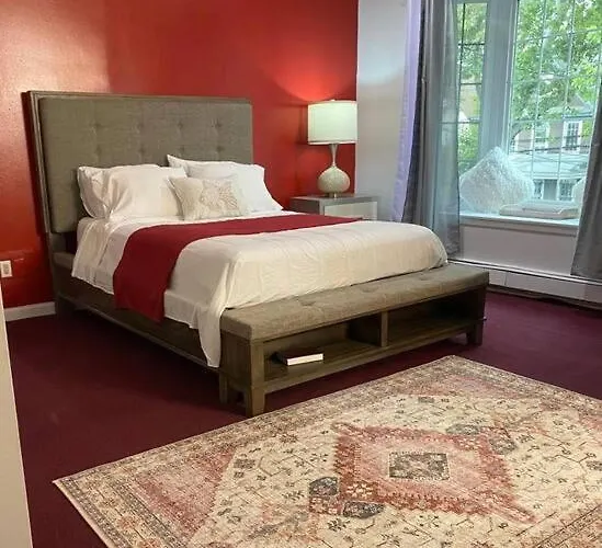 Room At The Oasis