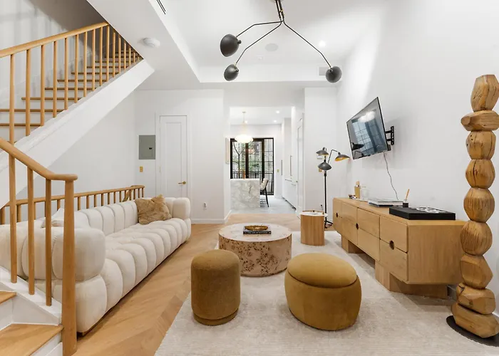 Luxurious Harlem Home With Modern Amenities, Outdoor Patio!
