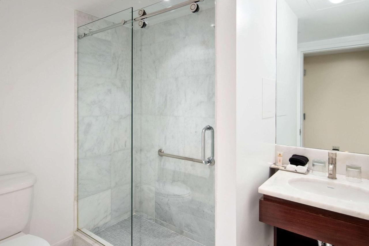 The Historic Blue Angel Lexington Ave, Ascend Collection 3* New York