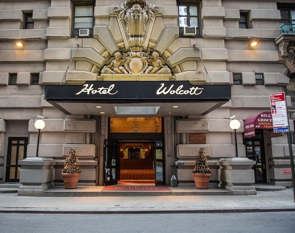 Wolcott Hotel