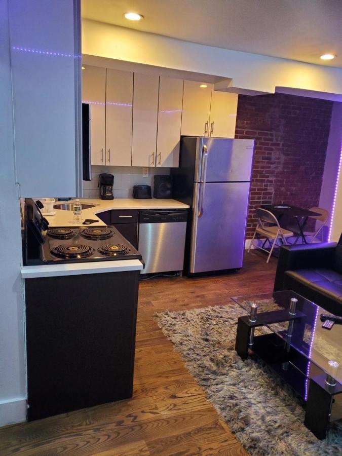 Central Harlem Oasis- Led House * New York