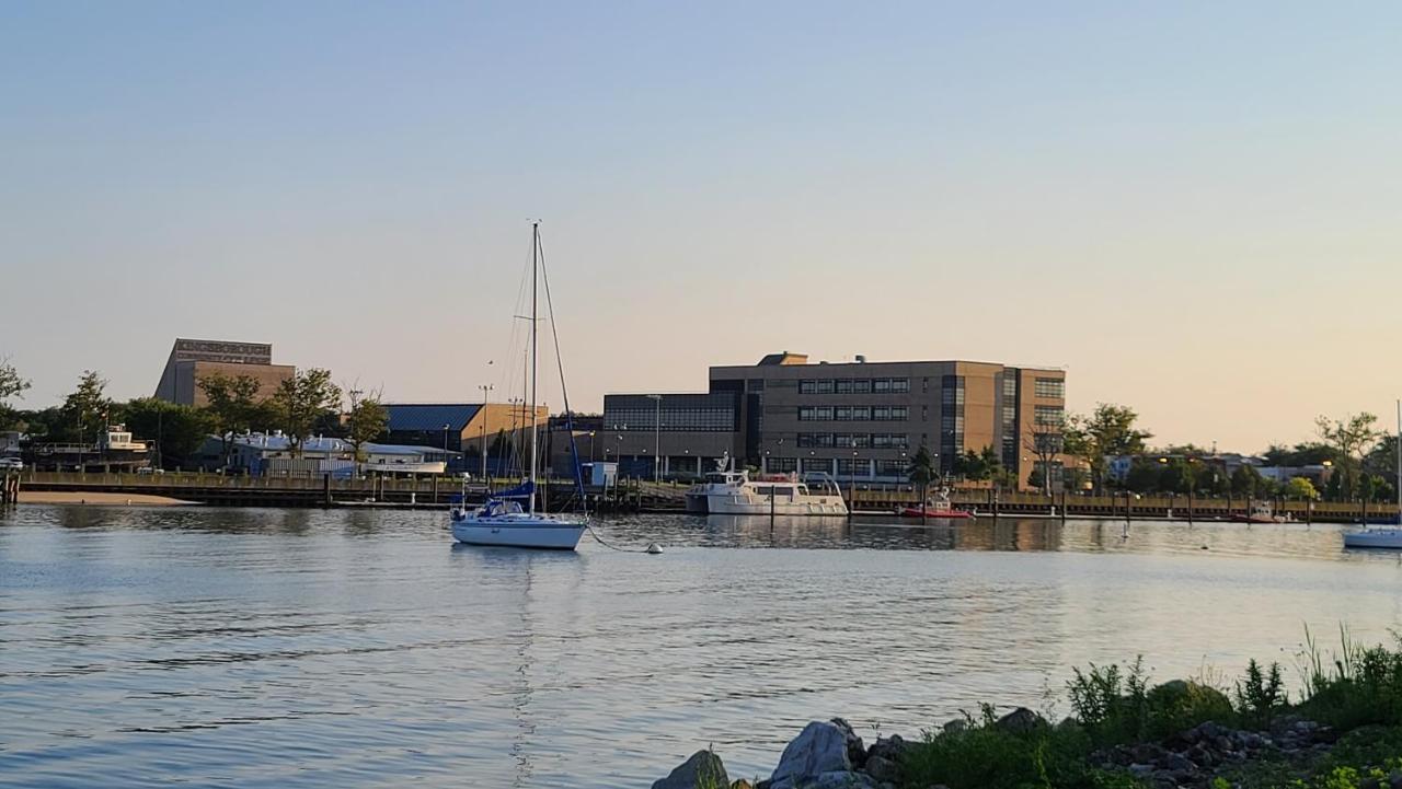 Bayviewinn Hotel