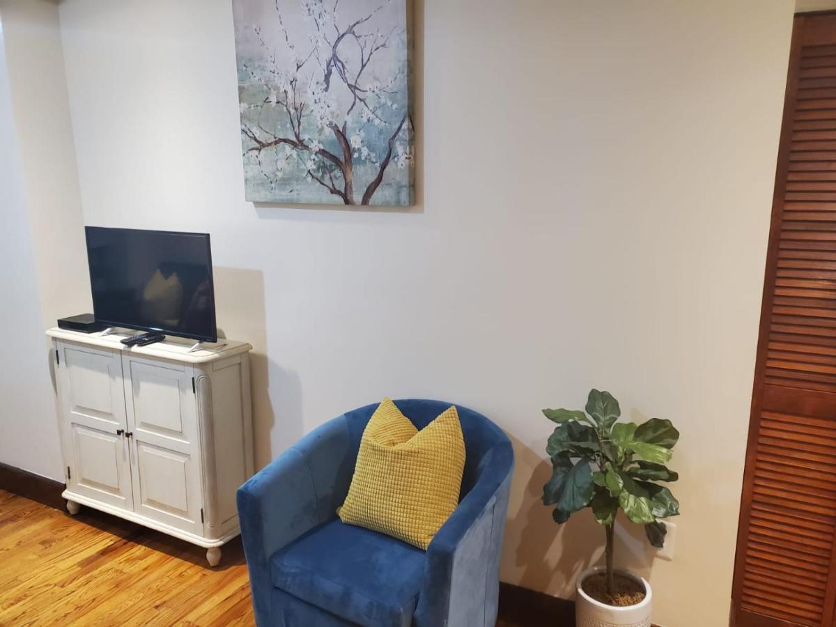 The Harlem Pearl Apartment