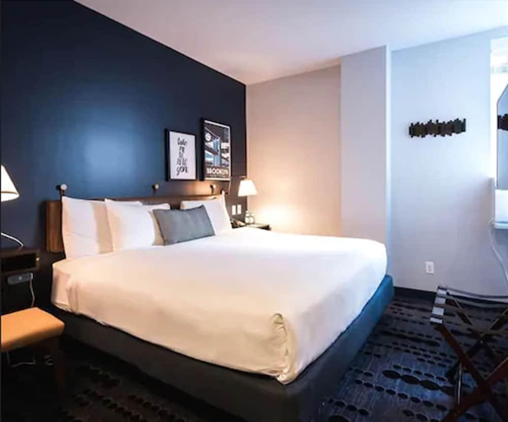Hotel U Fifth Avenue 3*
