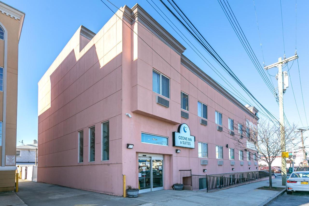 Hotel Ozone Inn & Suites