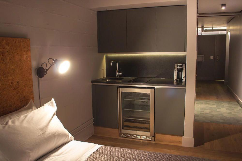 120les House Apartment