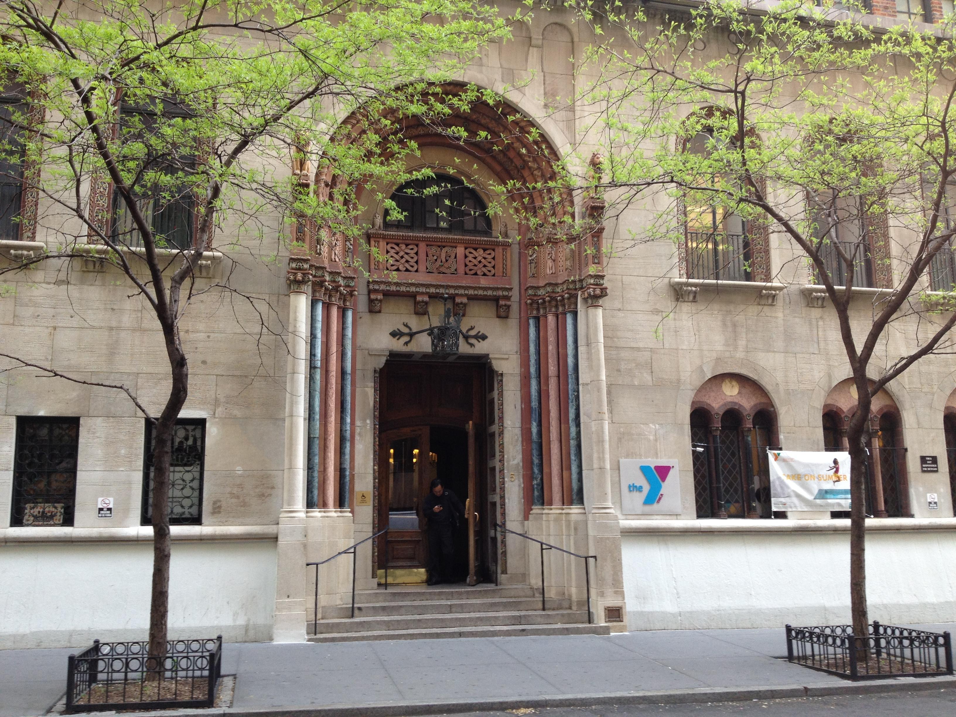 Hostel West Side Ymca *