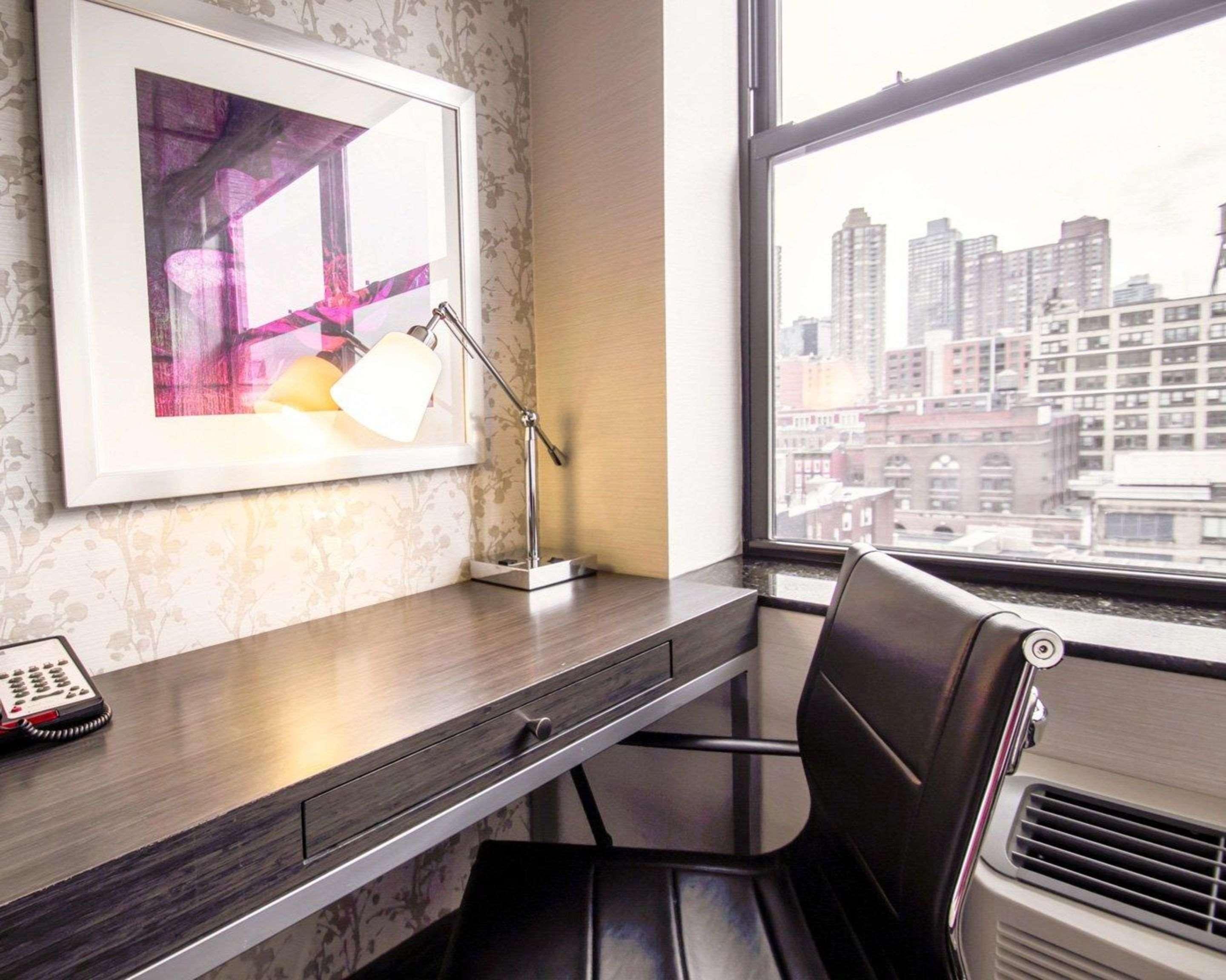 Comfort Manhattan - Midtown West 3*