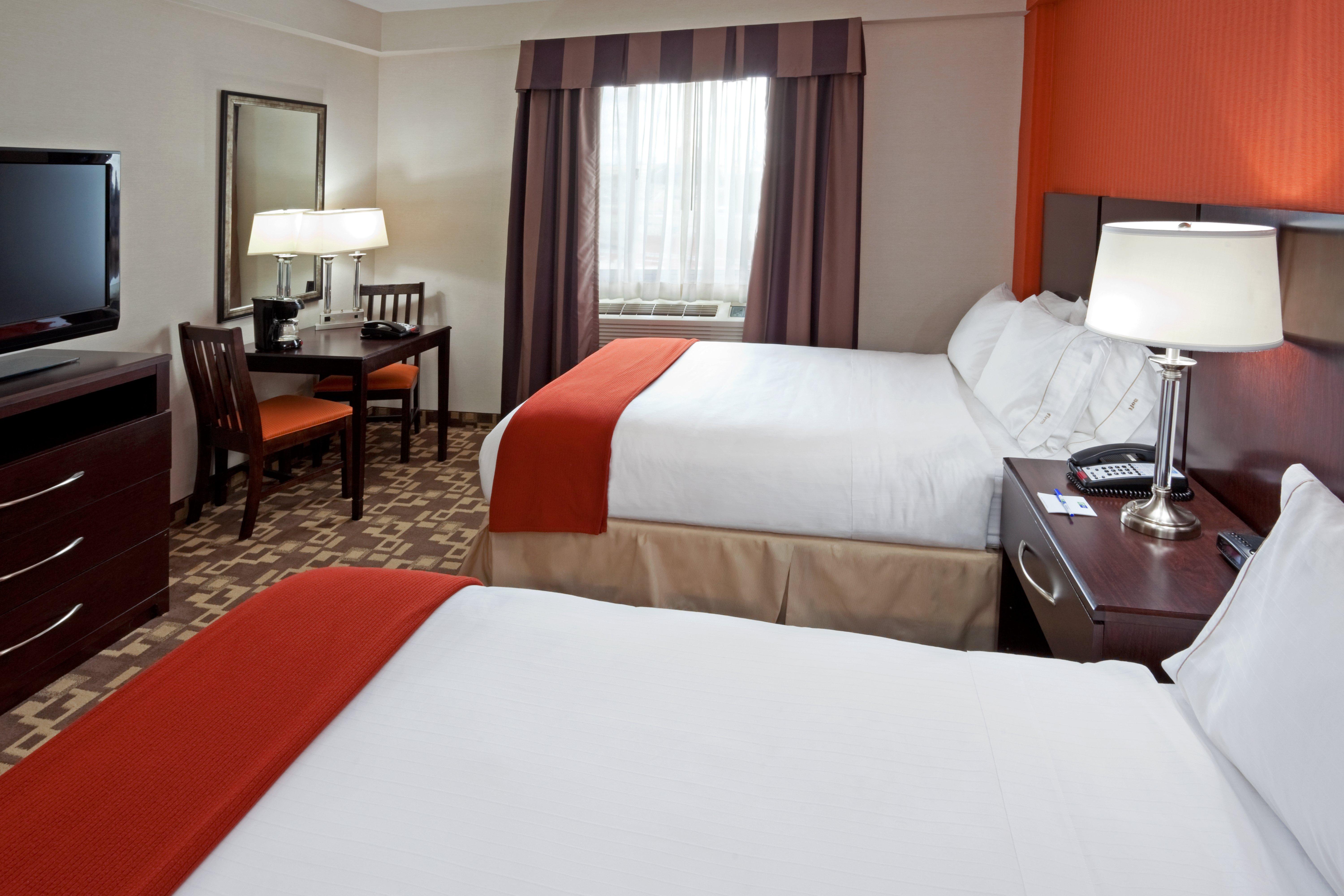 Hotel Holiday Express Maspeth By Ihg