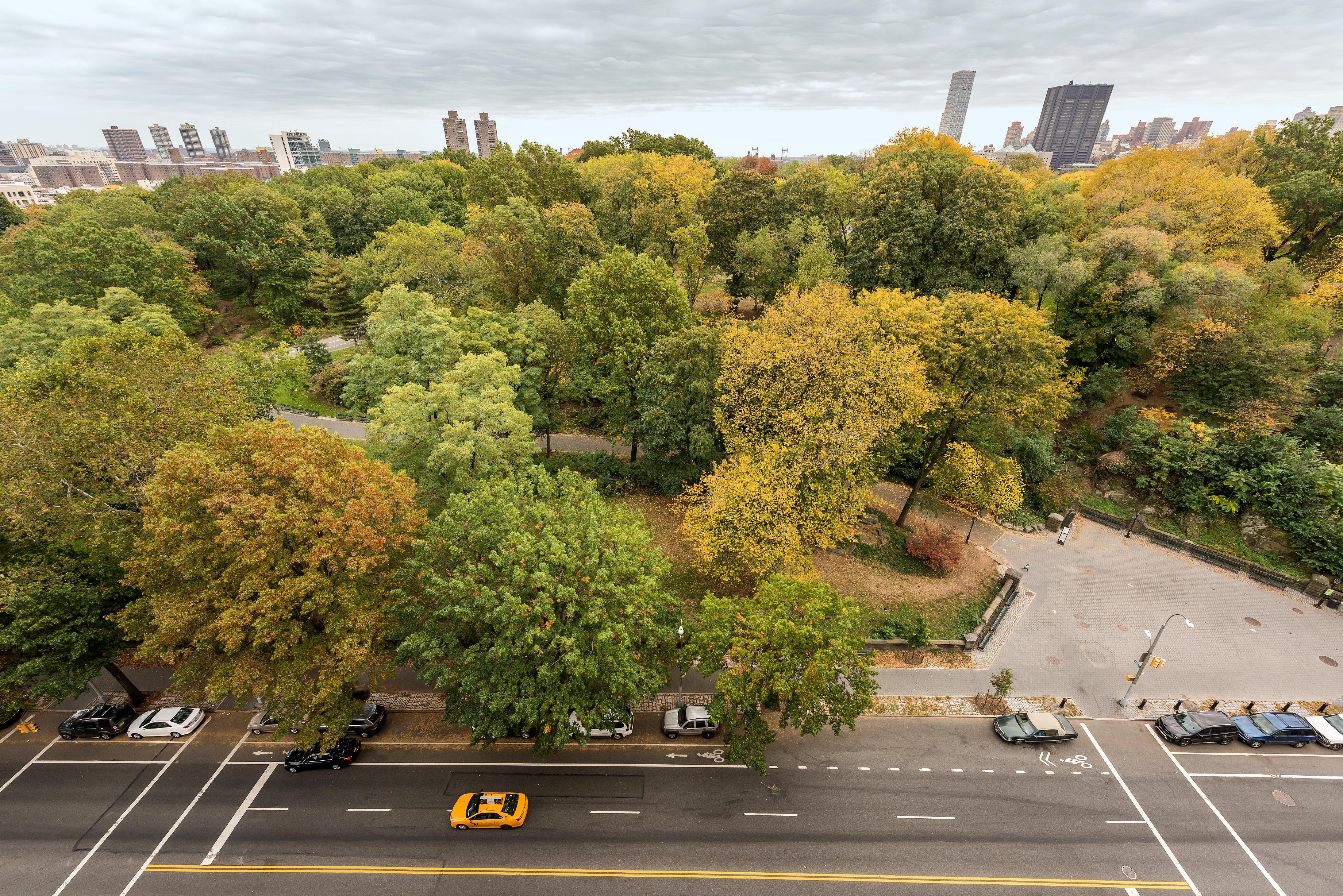 Hotel Park West 3*