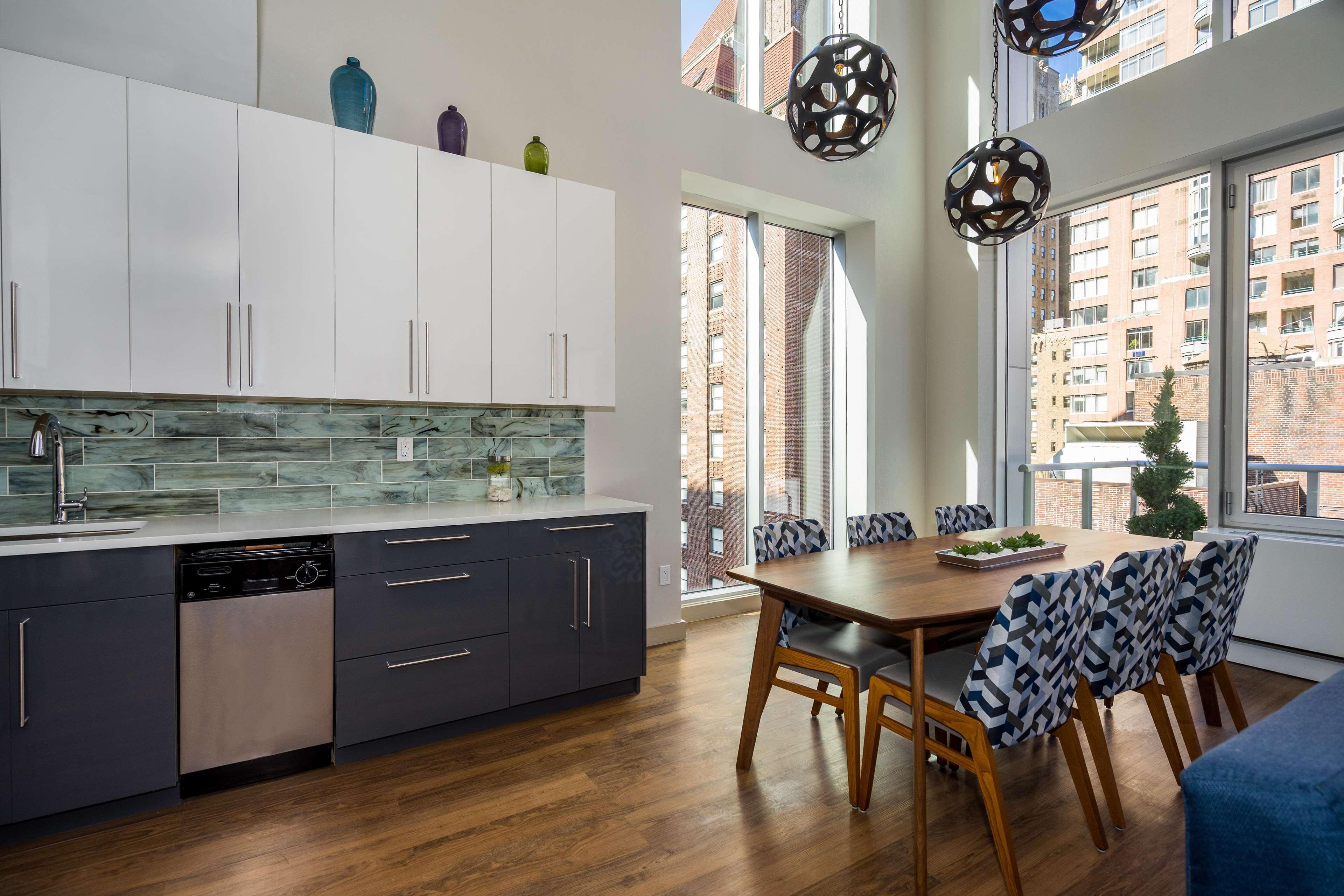 The Bernic City,tapestry Collection By Hilton Hotel