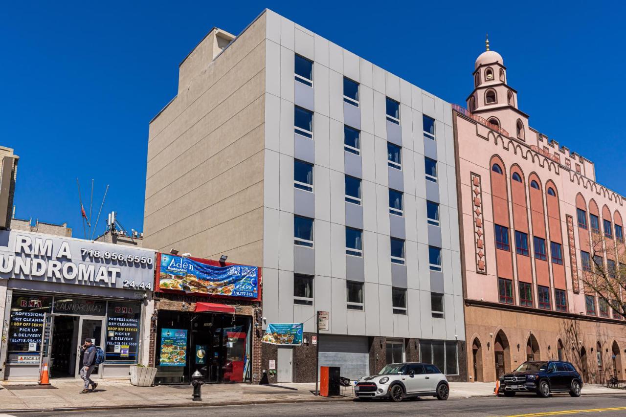 Astoria Laguardia Hotel New York