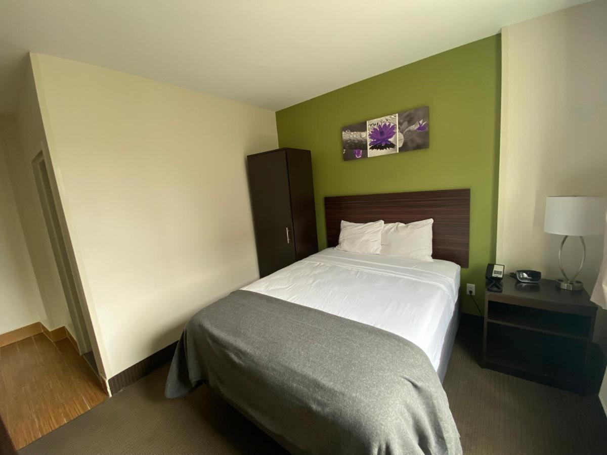 Velvet Hotel Hotel