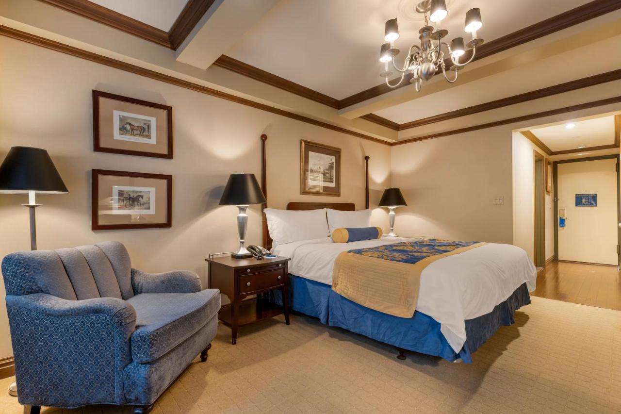 Hotel Blakely