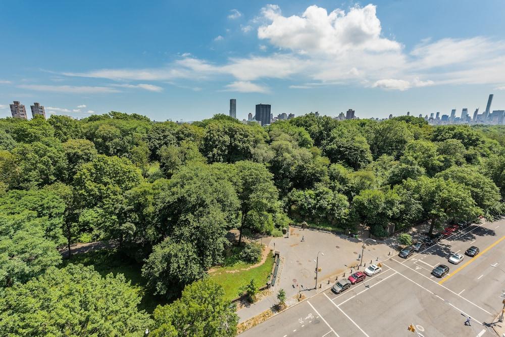 Hotel Park West 3*
