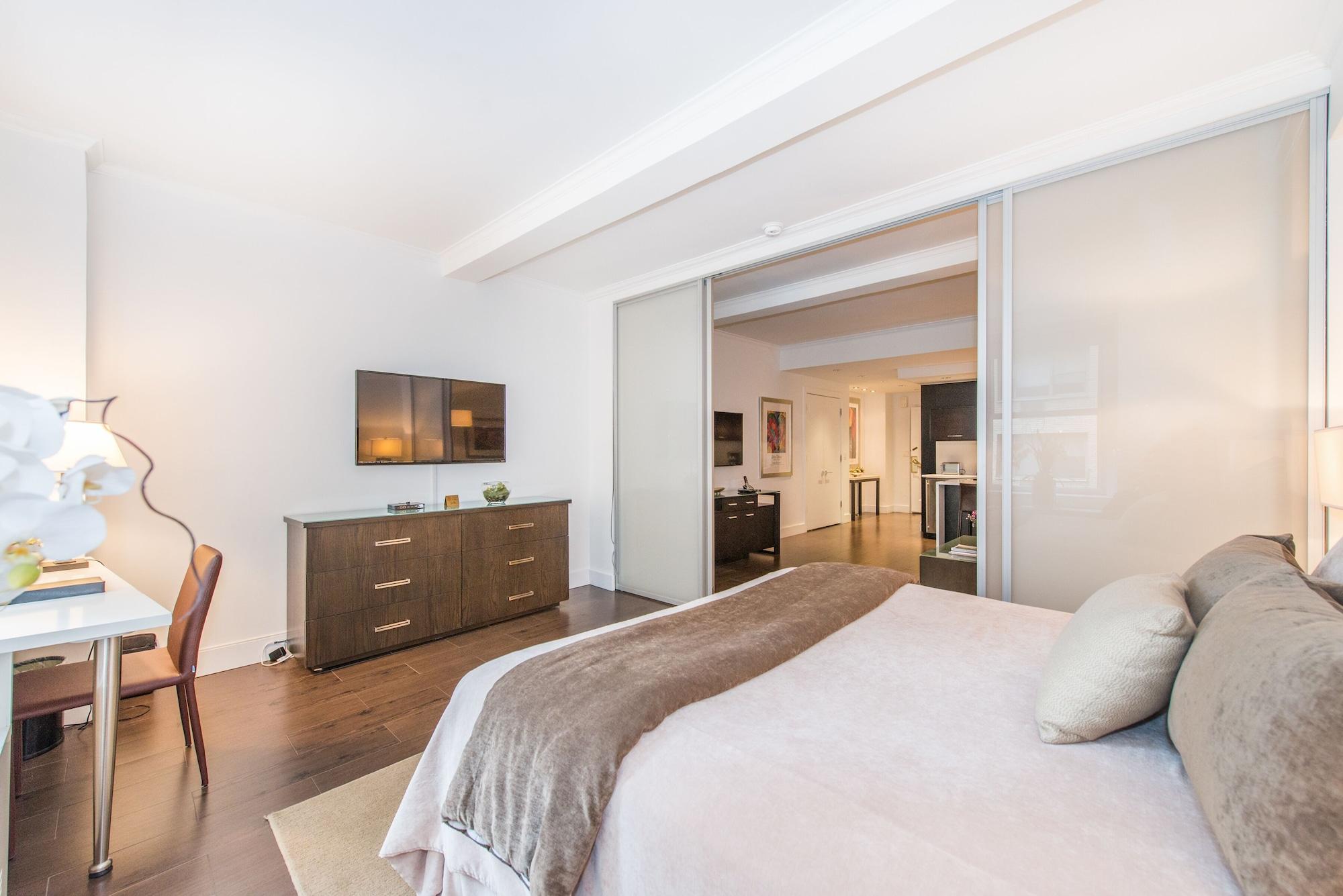 Lombardy Aparthotel
