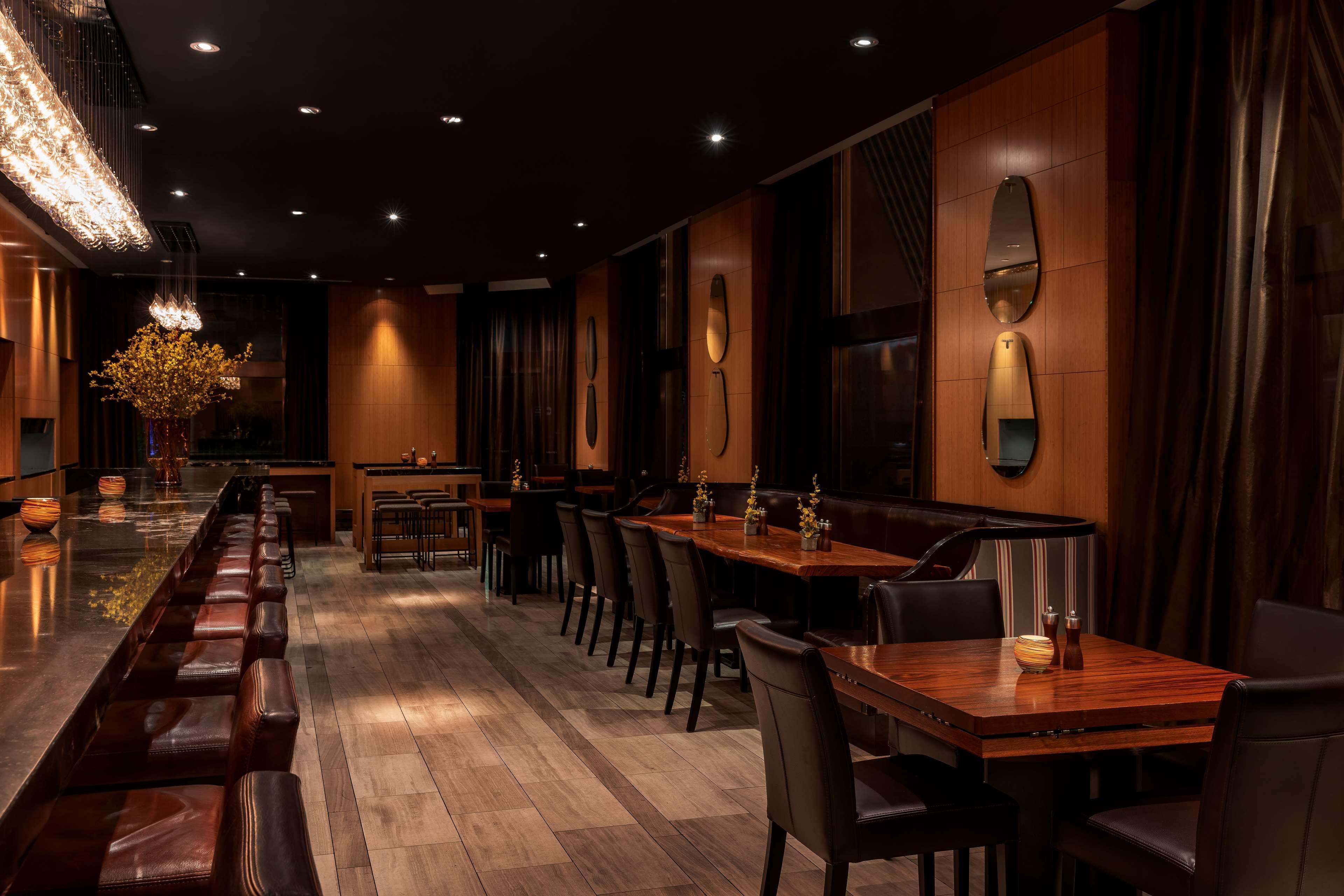 Hyatt Centric Street New York