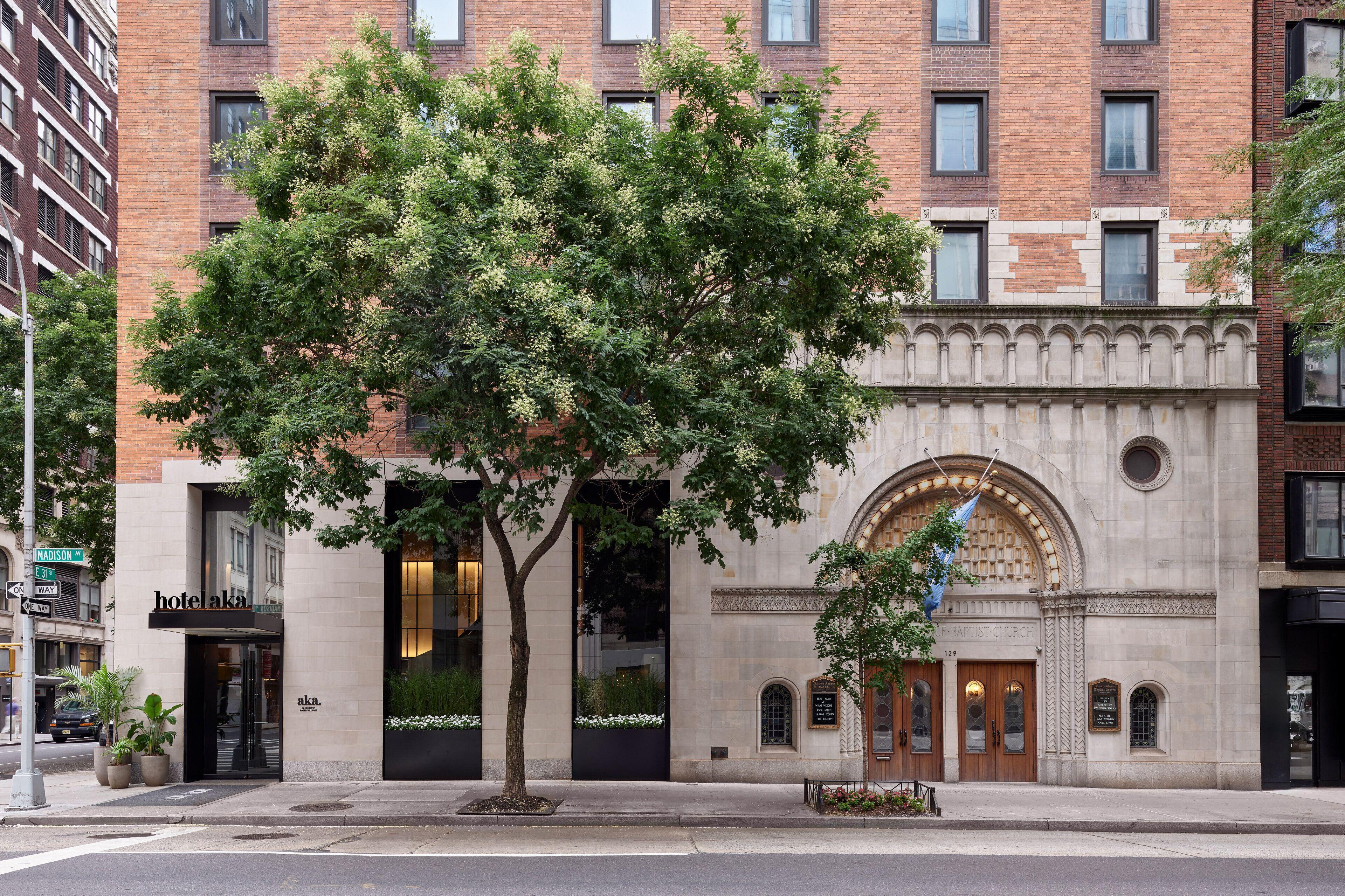 Aka Nomad Hotel