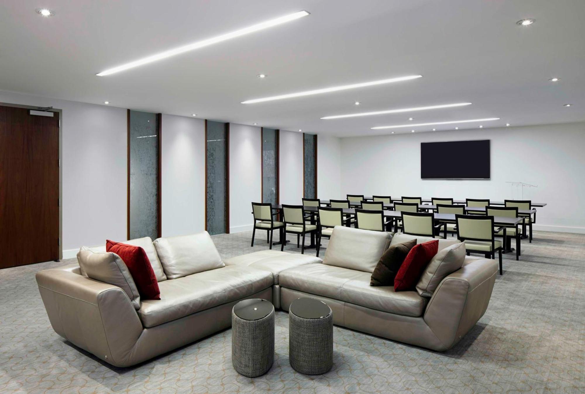 Hyatt Centric Street New York