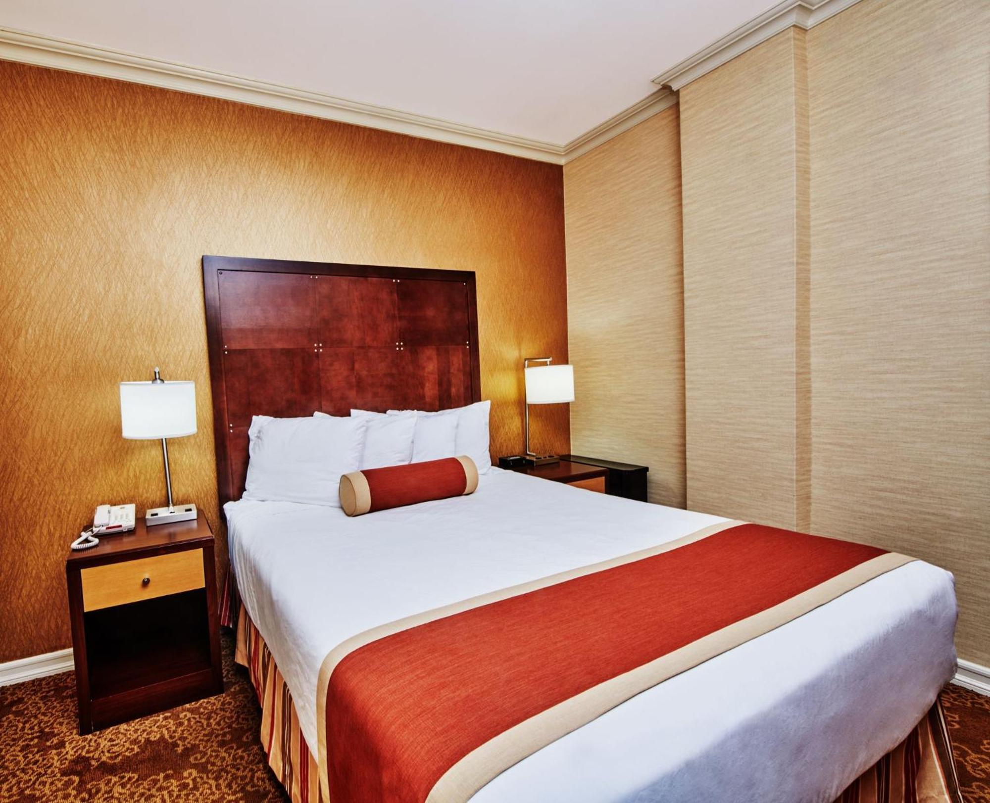 Radio City Aparthotel New York