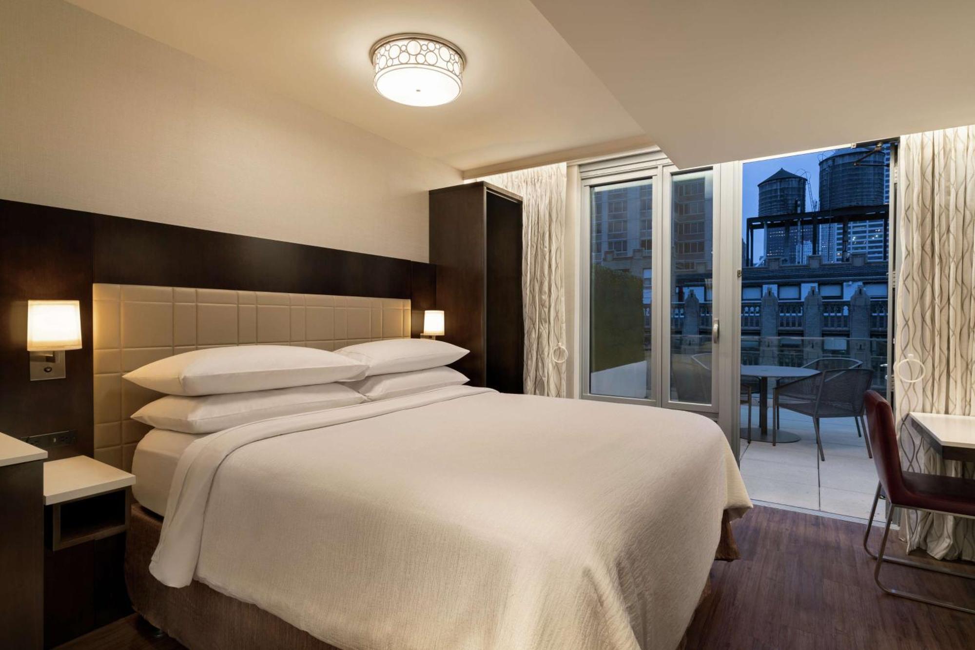 Embassy By Hilton Manhattan Times Square Hotel 4*