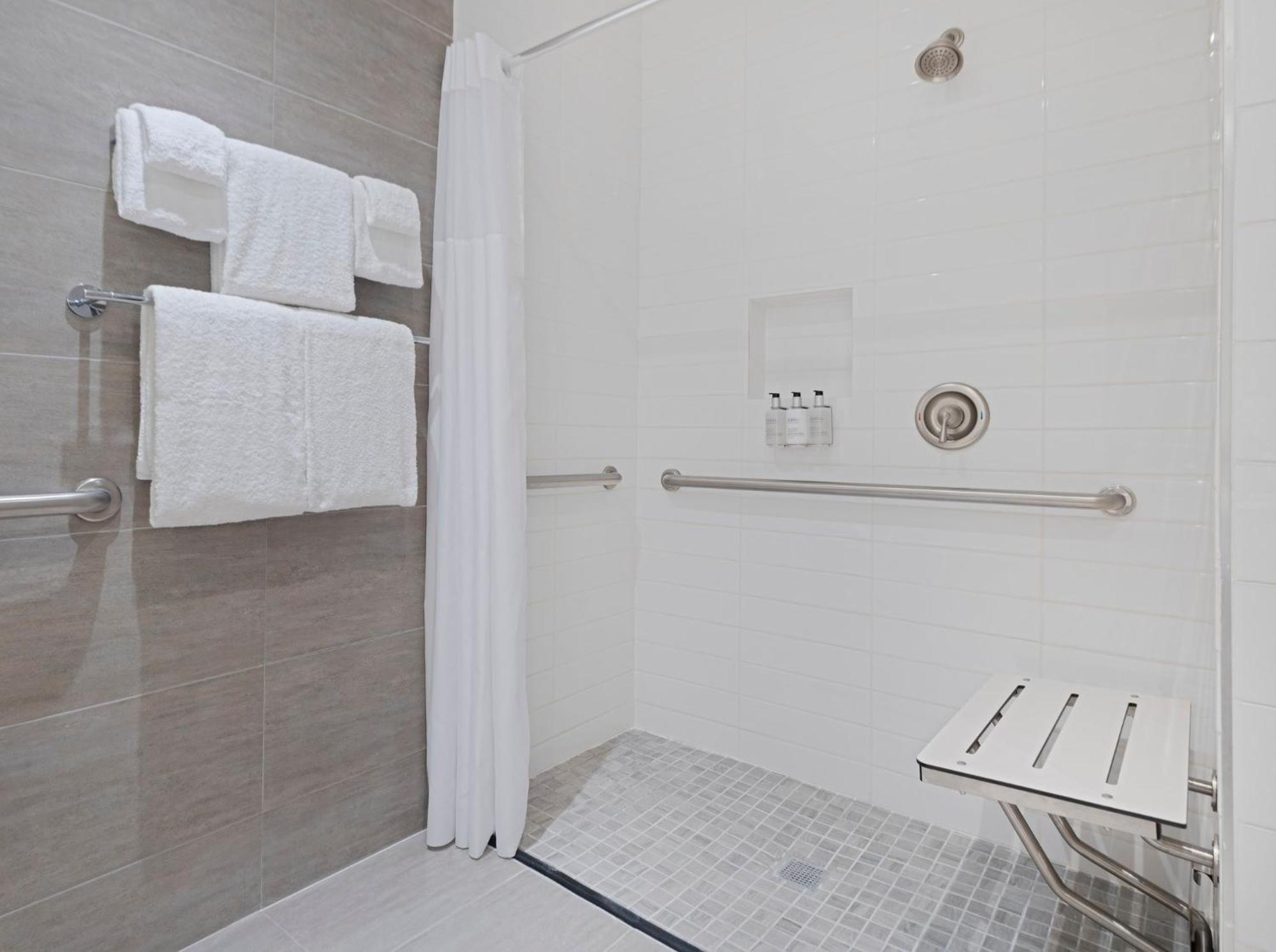 Hotel Voco Fiorello - Laguardia East By Ihg New York