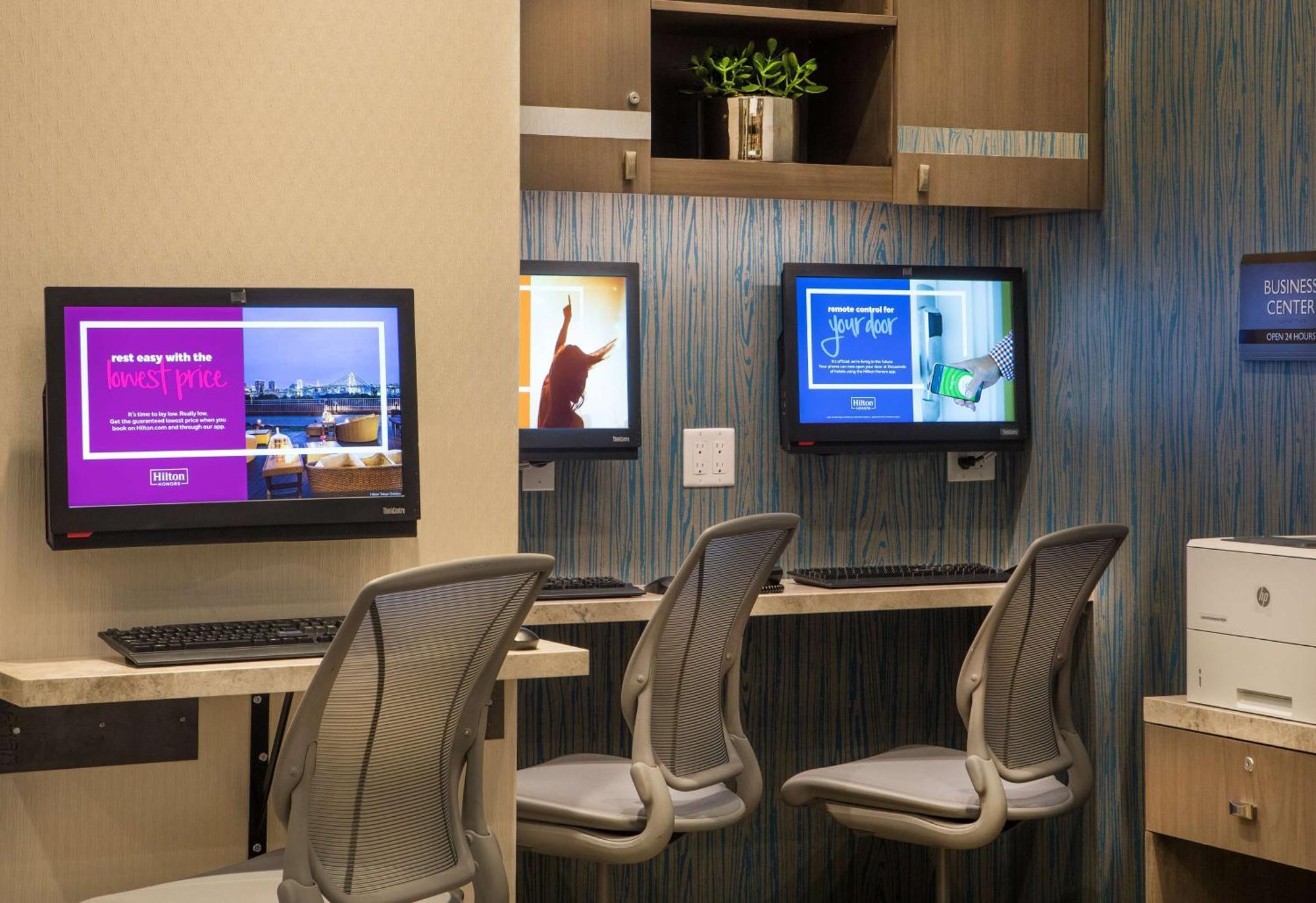 Hilton Garden Nyc Financial Center/manhattan Downtown Hotel New York