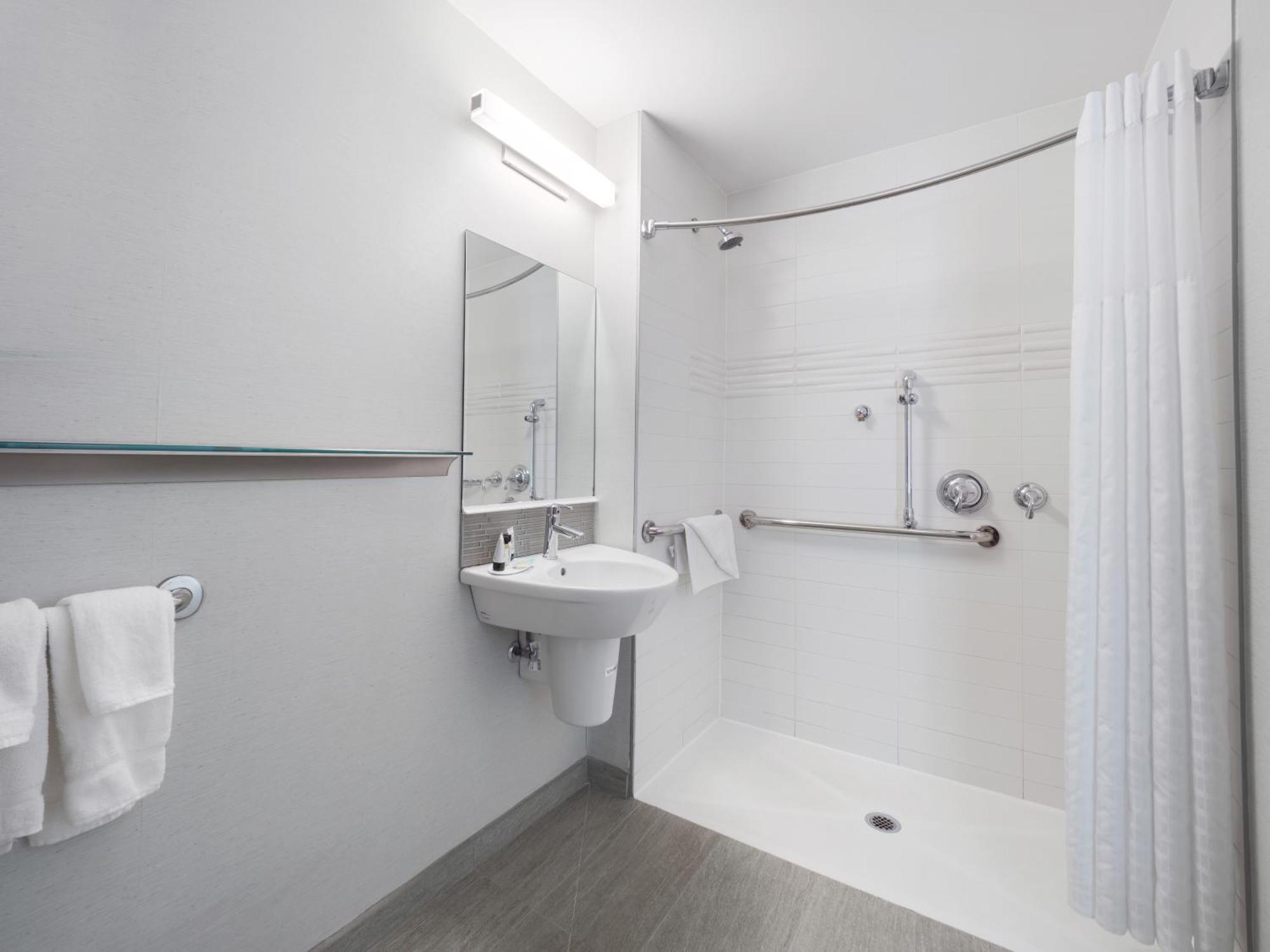 The Herald By Luxurban Hotel 3*