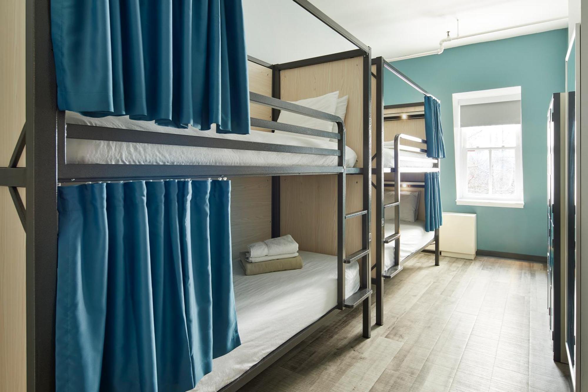 Hostel Hi