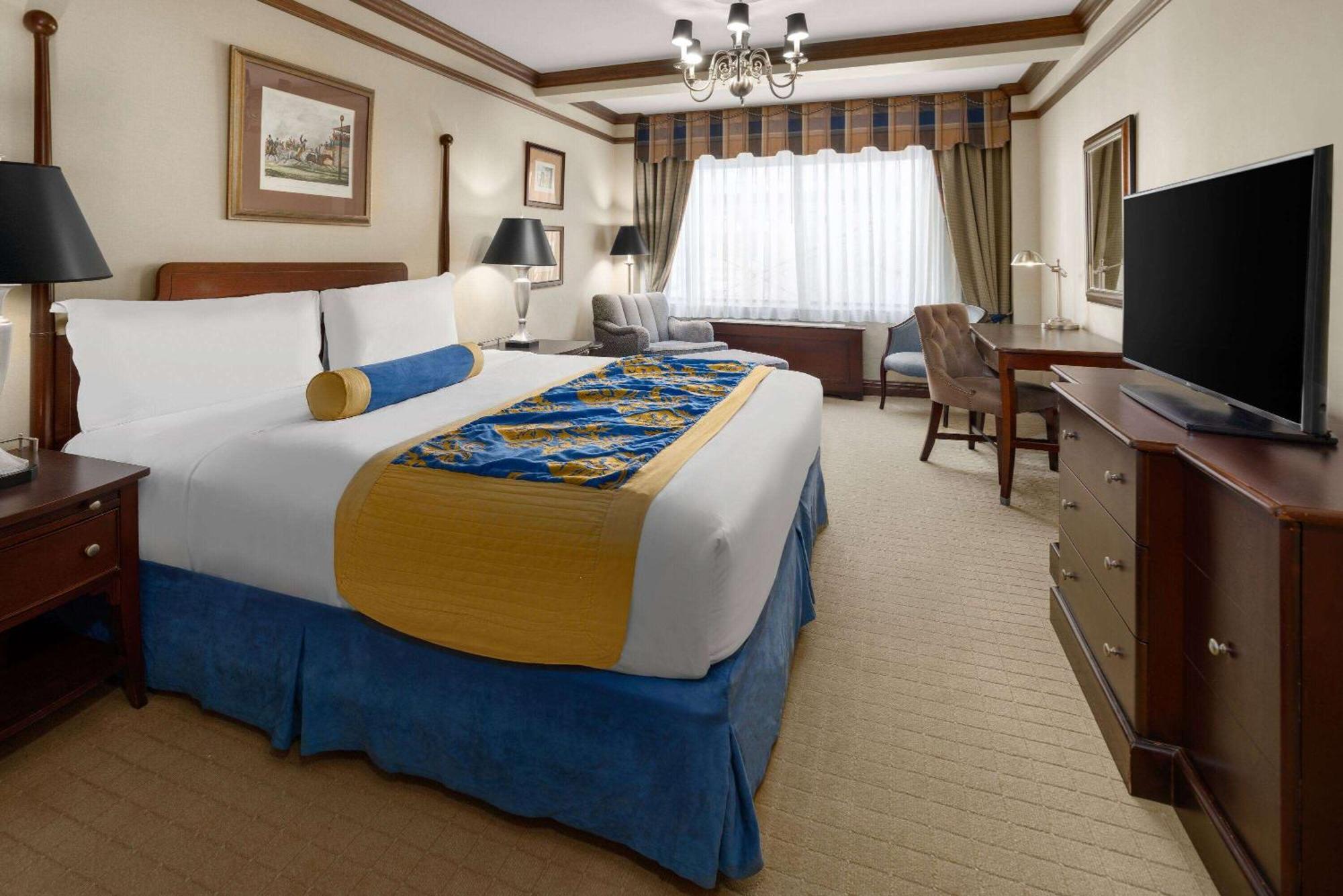 Hotel Blakely 4*