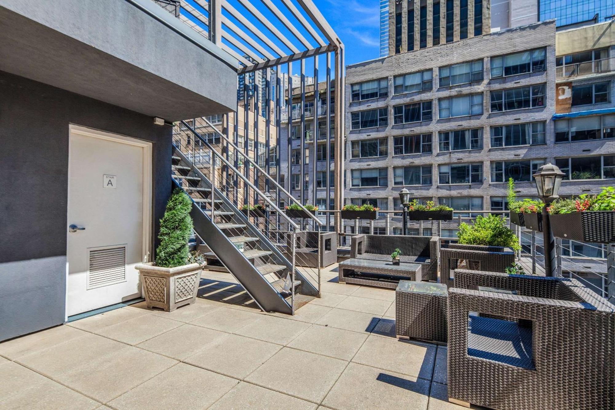 The Historic Blue Angel Lexington Ave, Ascend Collection 3*
