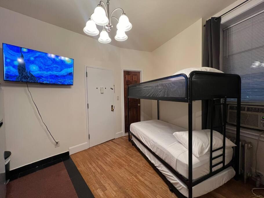 7 Beds Nyc Value * New York