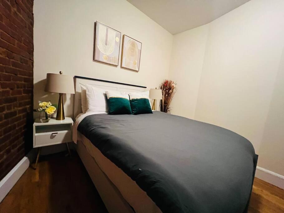 7 Beds Nyc Value
