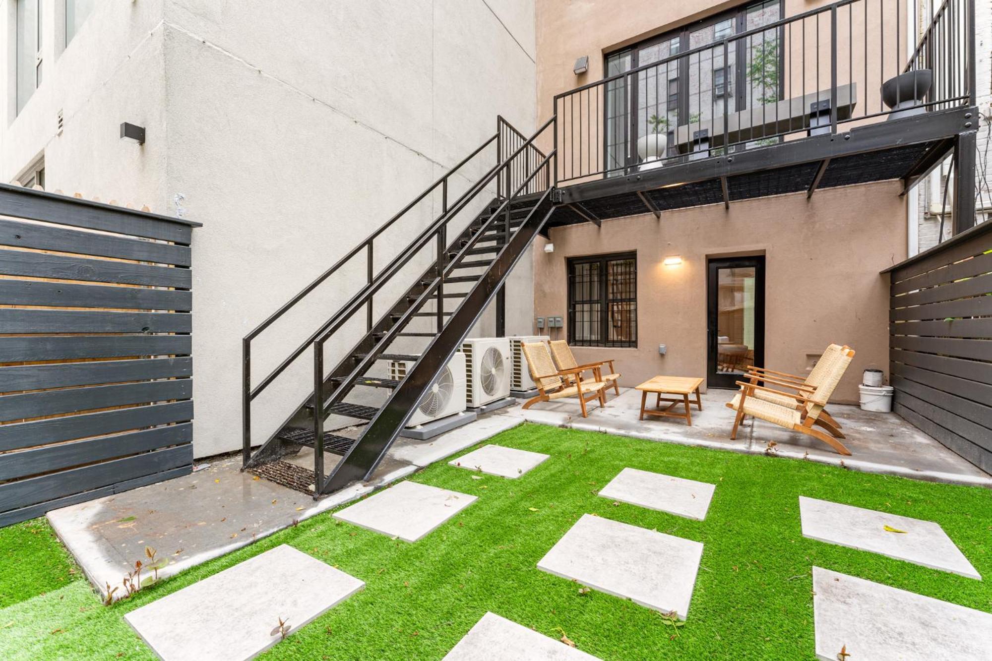 Luxurious Harlem With Modern Amenities, Outdoor Patio! * New York