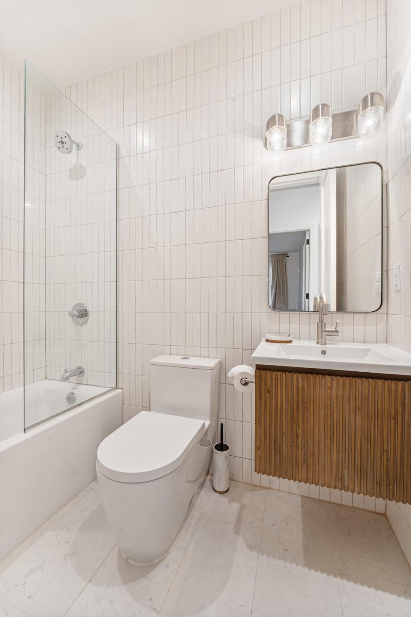 Luxurious Harlem With Modern Amenities, Outdoor Patio! * New York