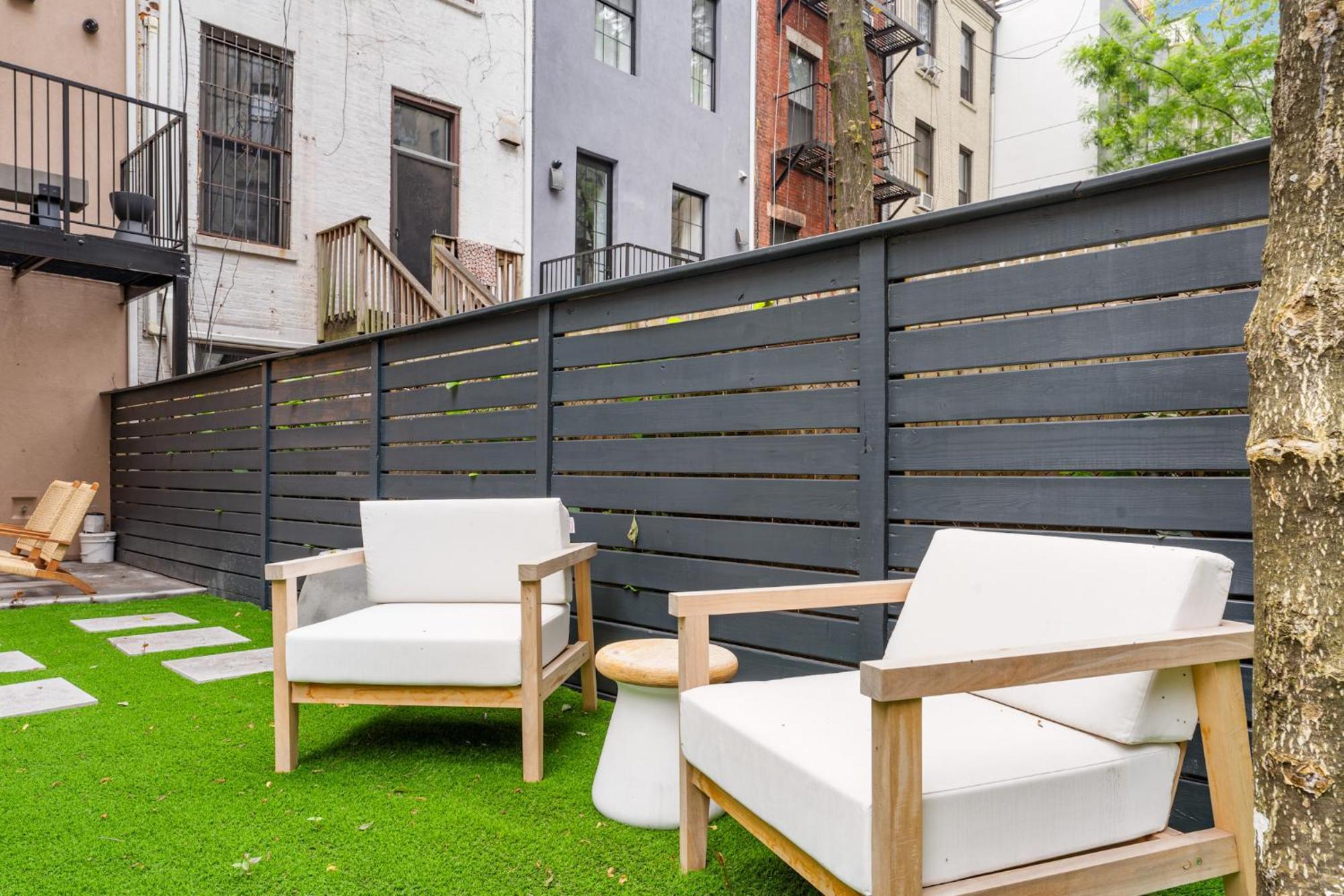 Apartment Luxurious Harlem With Modern Amenities, Outdoor Patio!